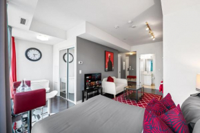 Cozy Gem in the Heart of Toronto